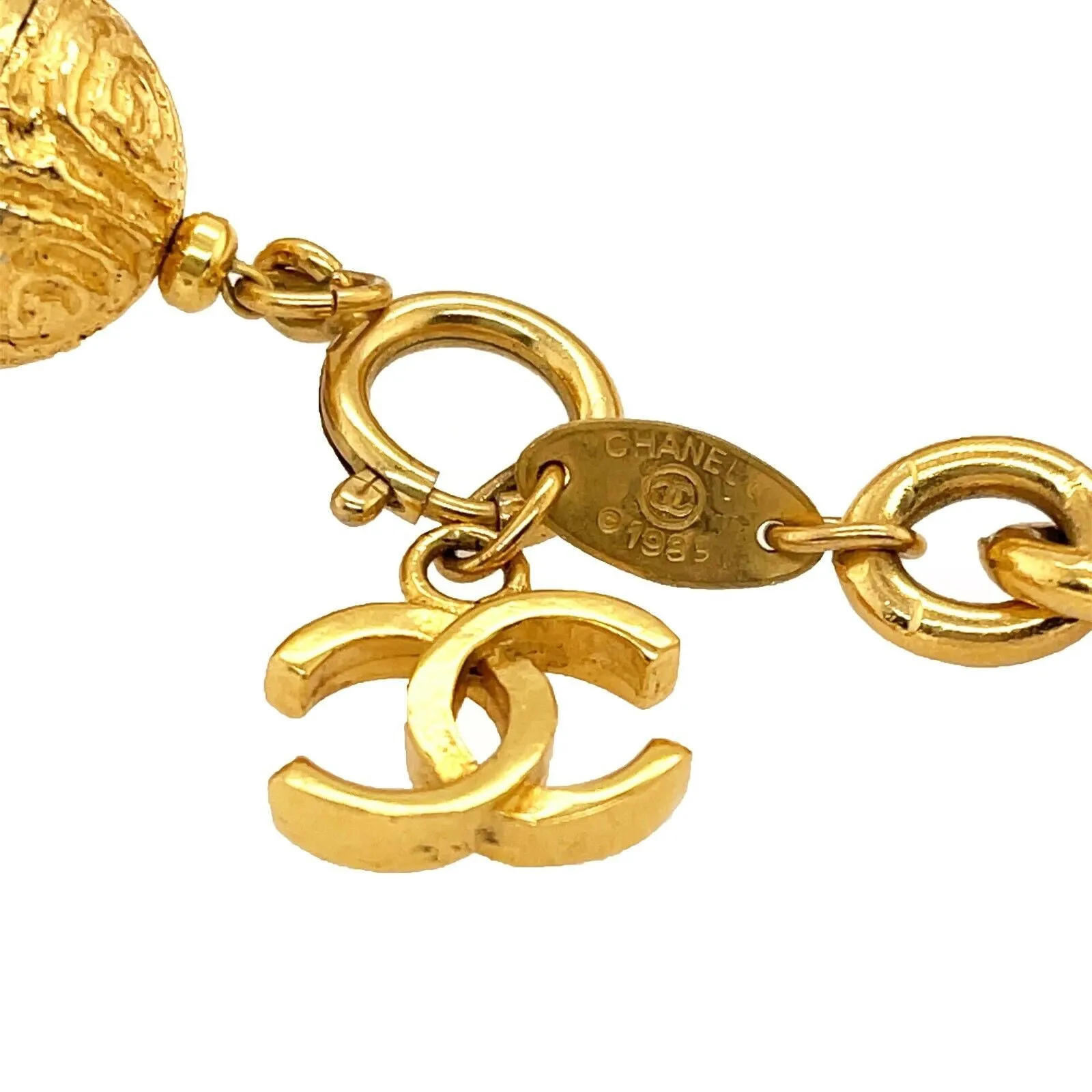 CHANEL - Vintage 1986 Ball Gold Tone Necklace - Adjustable Length