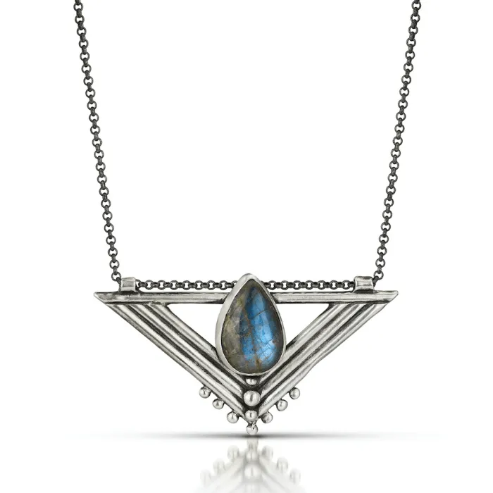 Labradorite Wadjet Necklace