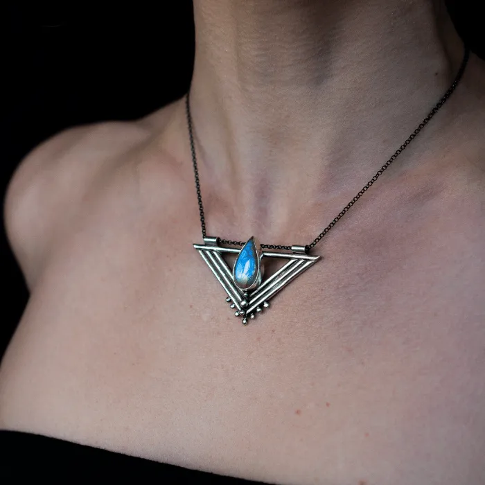 Labradorite Wadjet Necklace