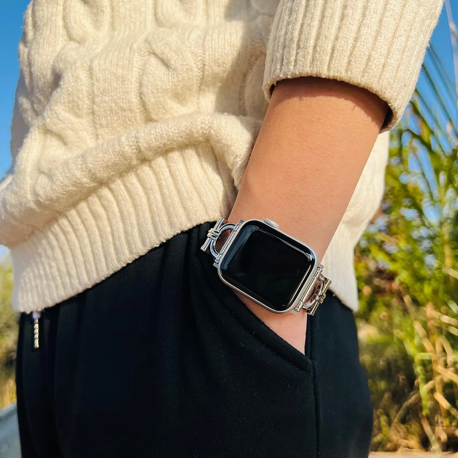 Leather Band Compatible with Apple Watch Women 42mm 44mm 45mm 49mm(Ultra), Genuine Leather Strap with D-Shape Rose Gold Metal Buckle for iWatch Series 8 SE 7 6 5 4 3 2 1, Black