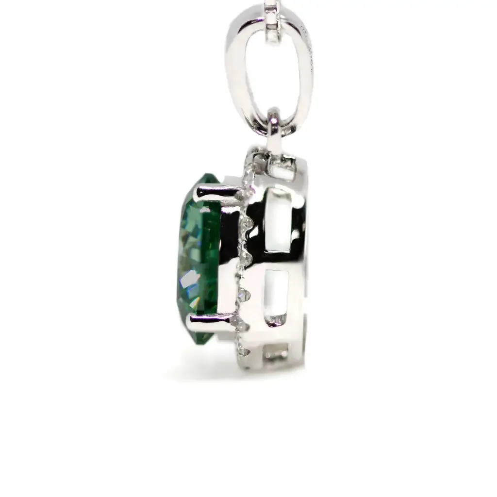 Lucca Round Forest Green Moissanite with Halo Pendant in 18K gold